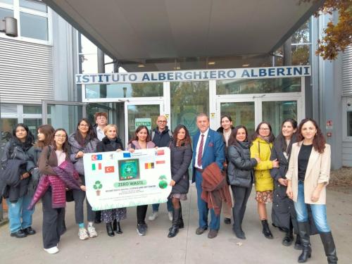 The first mobility of the project was held in Treviso, Italy with the participation of four students and two teachers from partner schools and 2 staff from the Belgian NGO. The teams tried to know each other better by introducing their organizations  and warm-up activities. 