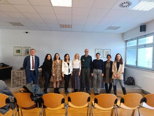 The teams joined the workshop on environment and sustainibility held by the organization Contarina.